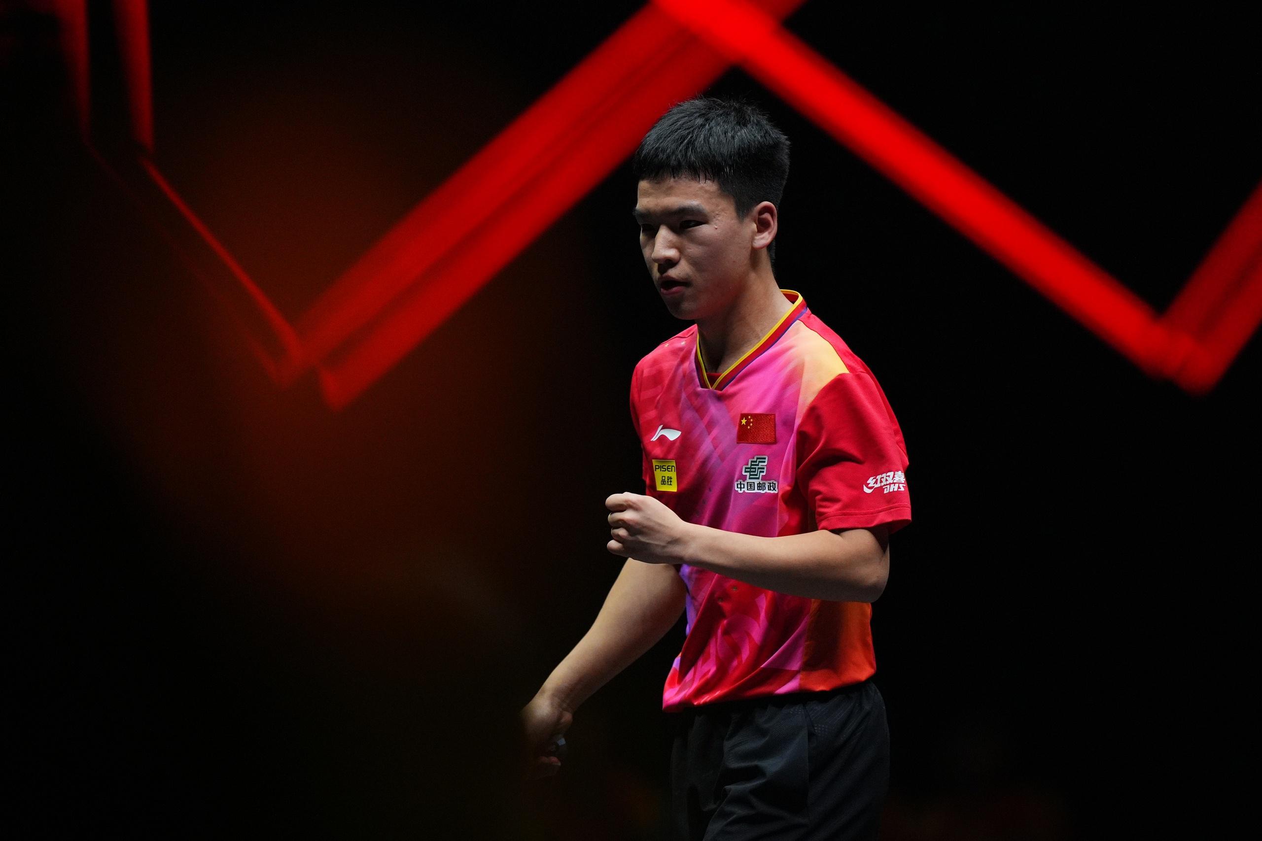 WTT中国澳门冠军赛：向鹏2-3不敌弗朗西斯卡，止步男单首轮